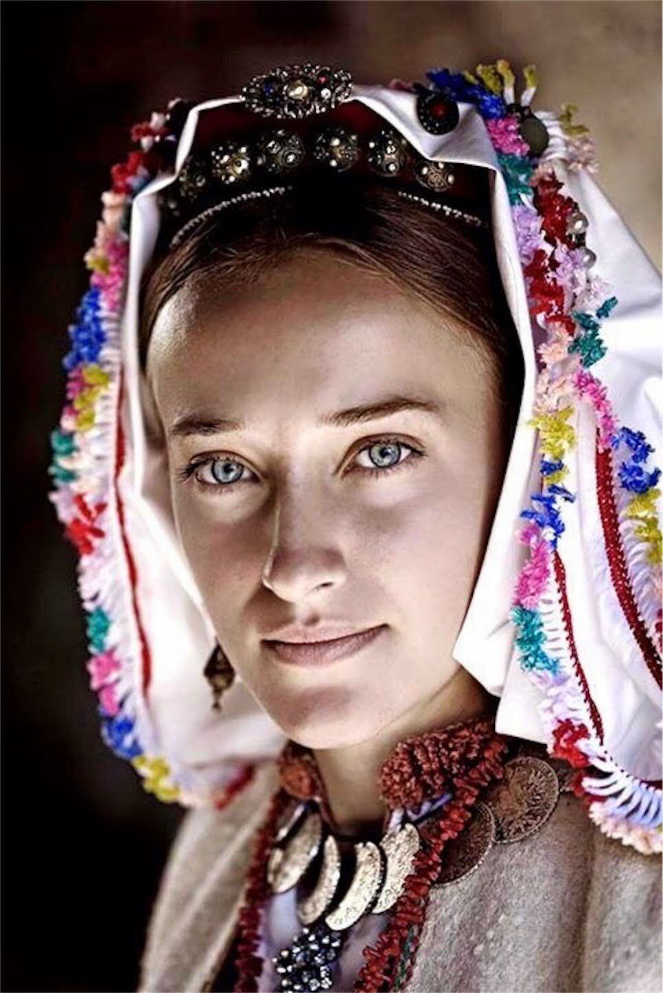a-bosnian-catholic_52343678105_o.jpg